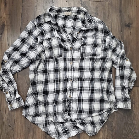Passport Tops - Passport Flannel long sleeve